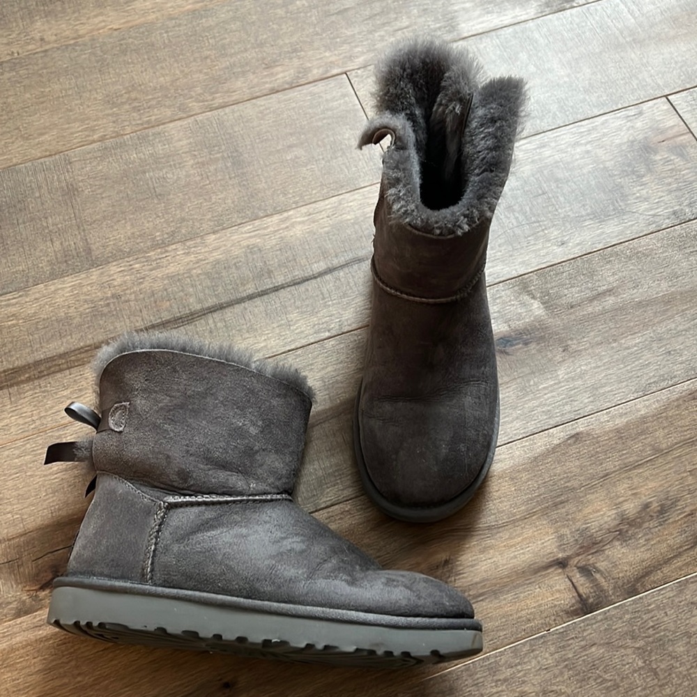Gray Bailey Bow Ugg Boots - image 1